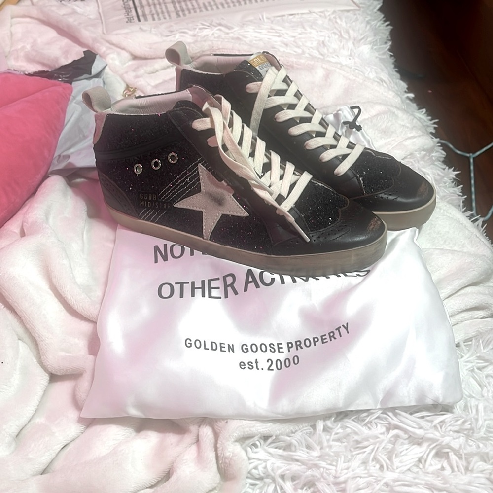 black golden goose mid stars
